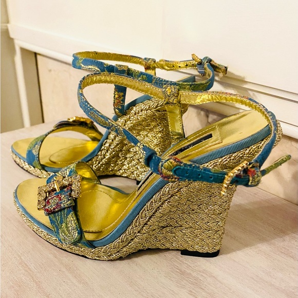 LAUNDRY by Shelli Segal Rhinestone and GOLD braided High Heel Sandals - Picture 3 of 12